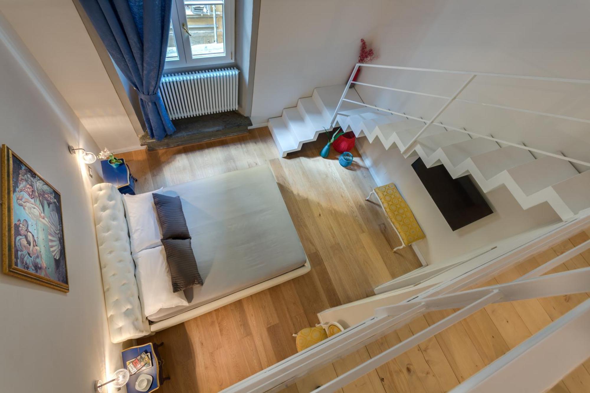 Quarto Quádruplo Duplex (Venere)
