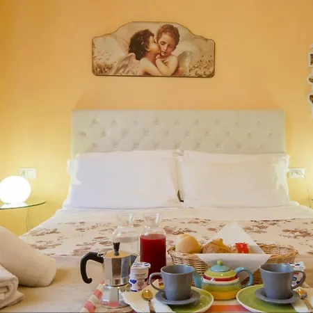 Ridolfi Guest House-3
