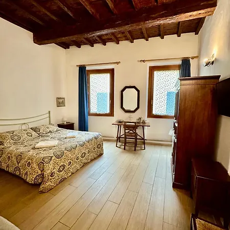 Medici Suite - Appartamento Vintage 200M Dal Duomo-2