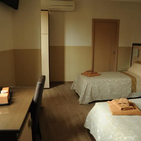 Guesthouse Buonarroti Florence-3