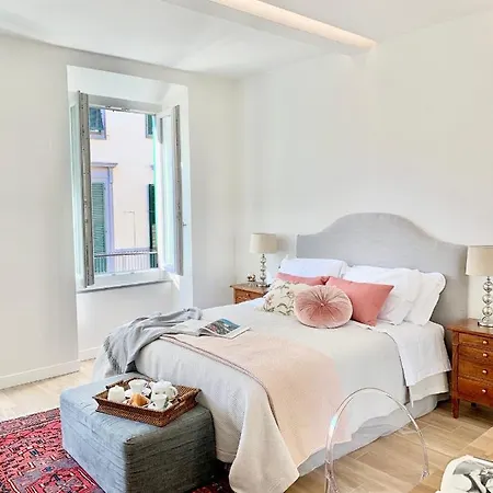 Nr8 - Santa Croce Apartment-3